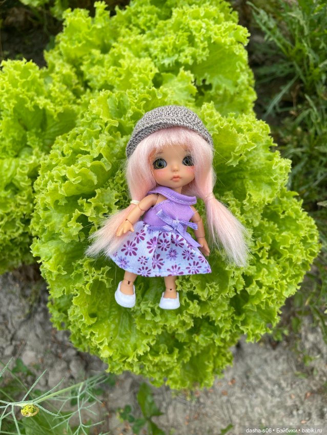 Любимая мелочь ВейВей выбралась на дачку (фото 2)