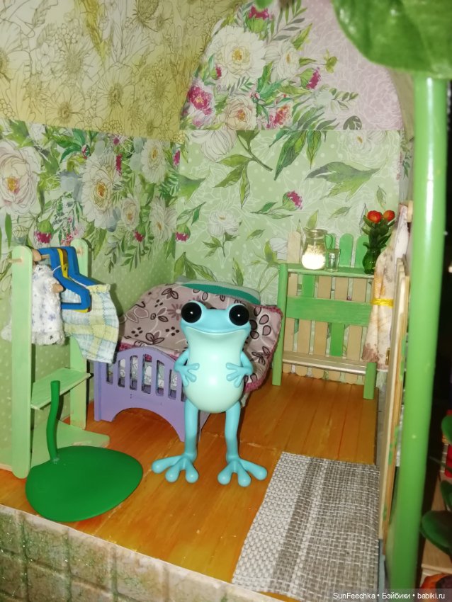 Apo frogs. Маркус. Знакомство