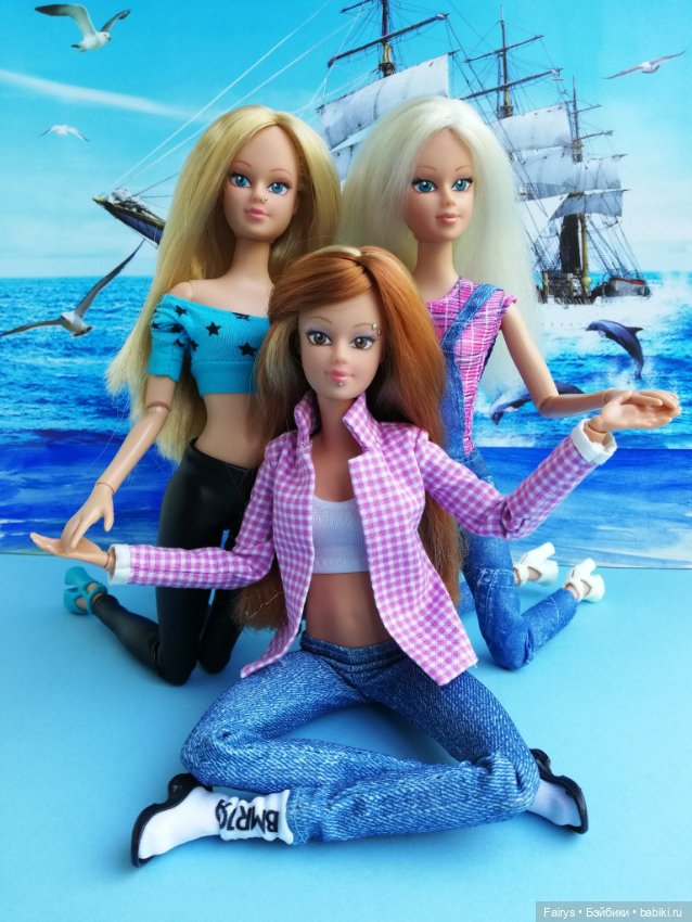 Сестры двойняшки или тройняшки