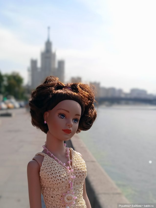 Последние летние денёчки. Лили в Зарядье