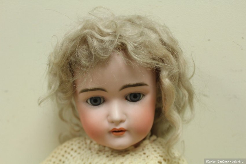 Девочки, помогите опознать куколку плиз (фото 2)