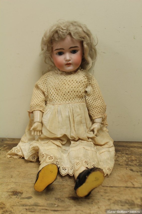Девочки, помогите опознать куколку плиз