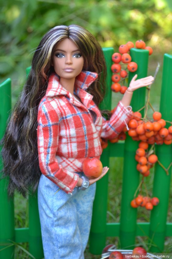 Яблочный урожай🍎 — Куклы Barbie (Барби): Looks (фото 3)