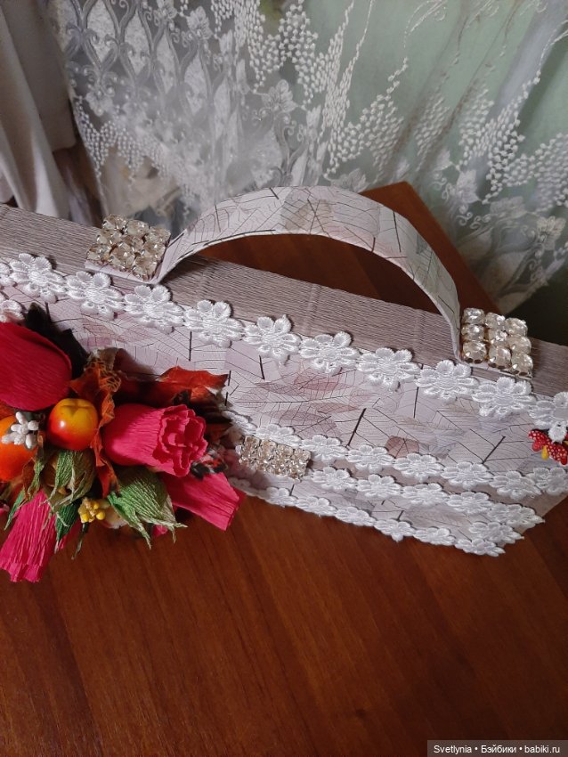 Портфель с конфетами — Авторские игрушки из разных материалов: синельная проволока (фото 3)