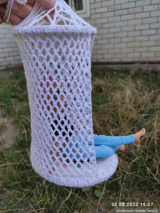 Новые девочки, новые качели (фото 6)