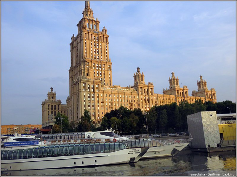 Гастрономический круиз по Москве на морской яхте “Palma де Сочи”