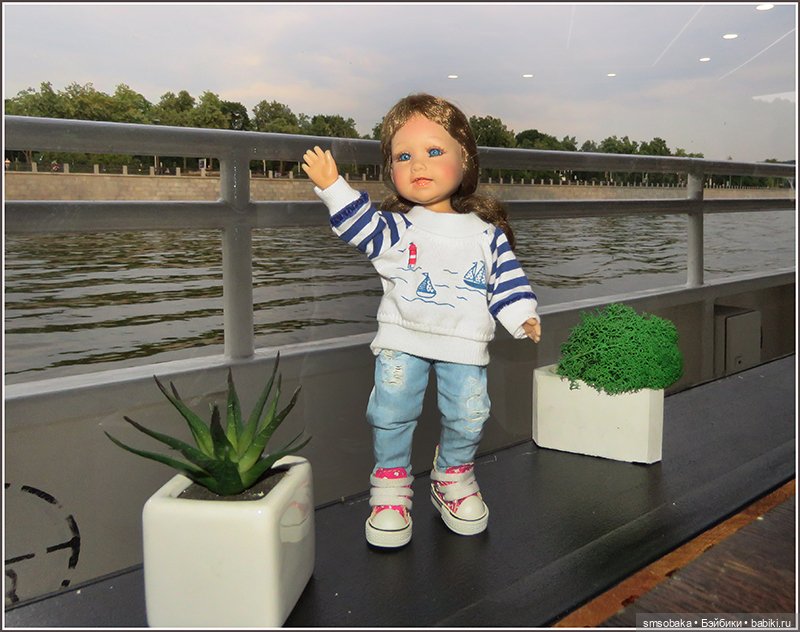 Гастрономический круиз по Москве на морской яхте “Palma де Сочи”