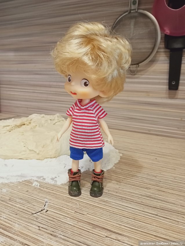 Pututu. Меня не " отпускает"... Леон путешествует