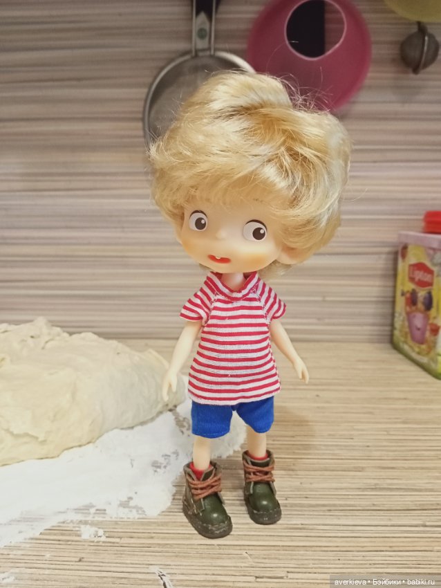 Pututu. Меня не " отпускает"... Леон путешествует