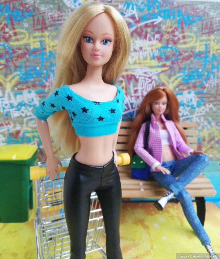 Сестры двойняшки или тройняшки (фото 8)