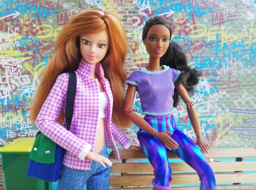 Сестры двойняшки или тройняшки (фото 10)