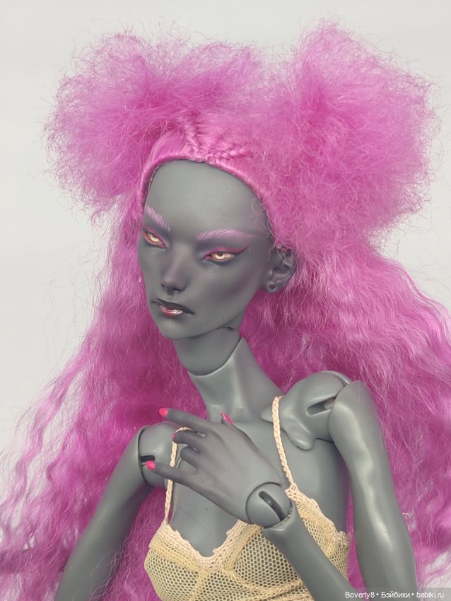 Chimera doll Grim Bridie Wolf (фото 3)