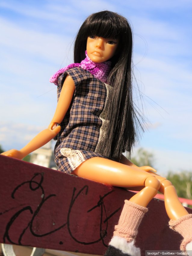 Старшеклассница — Куклы Мукла (Mooqla) Полины Волошиной: легенды