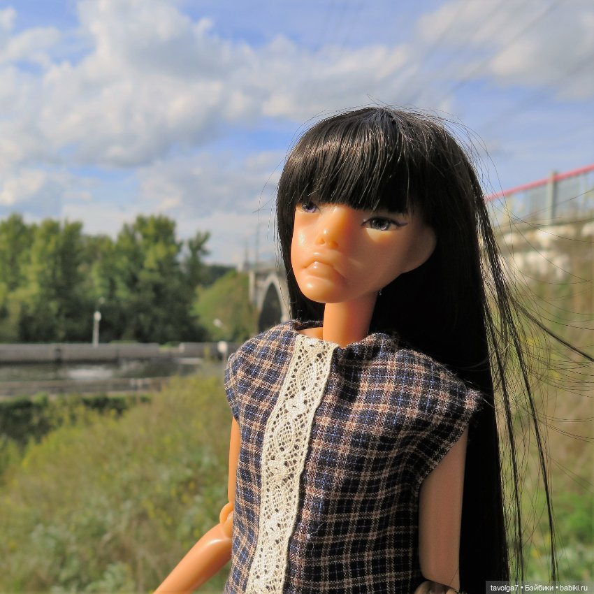 Старшеклассница — Куклы Мукла (Mooqla) Полины Волошиной: легенды (фото 2)