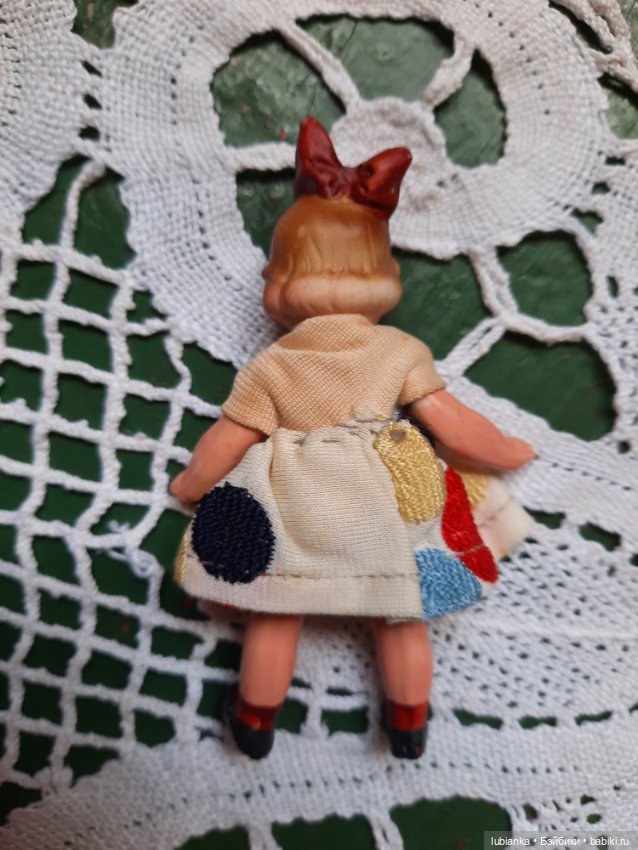 Не Суок,но с бантом🎀🤗 — Редкие антикварные куклы и реплики: воск (фото 2)