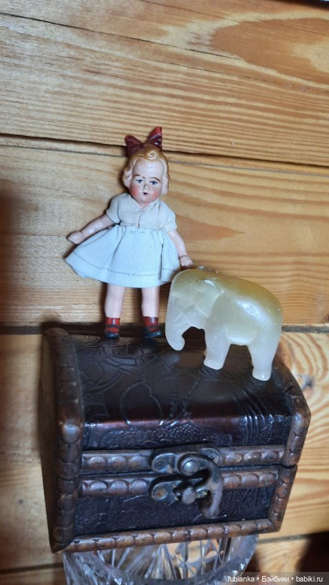 Не Суок,но с бантом🎀🤗 — Редкие антикварные куклы и реплики: воск (фото 4)