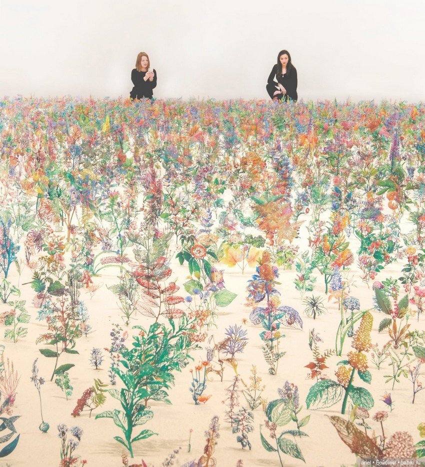 Жизнь и смерть сходятся в инсталляции «Чёрное поле» Цадок Бен-Давид (Zadok Ben-David) (фото 6)