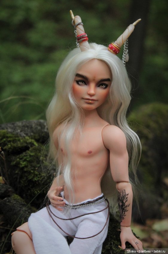 Козёл — ООАК Monster High и Ever After High: репейнт