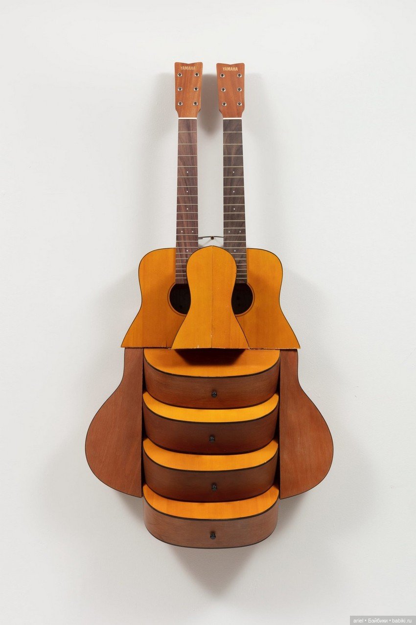 Серия скульптур «No Strings» художника Уилли Коула (Willie Cole) (фото 8)