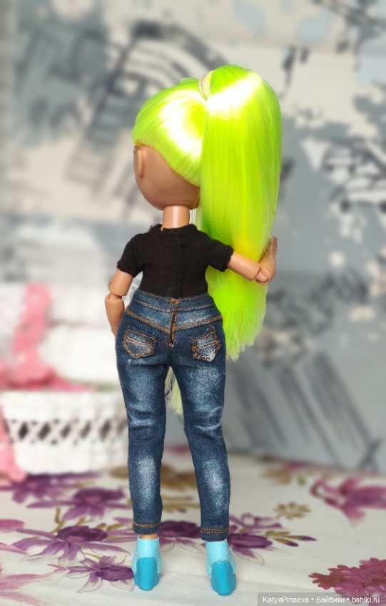 И снова джинсы — Куклы Rainbow High (Рейнбоу Хай (фото 7)