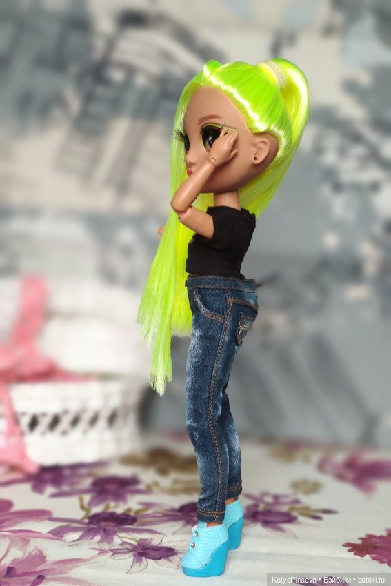И снова джинсы — Куклы Rainbow High (Рейнбоу Хай (фото 6)