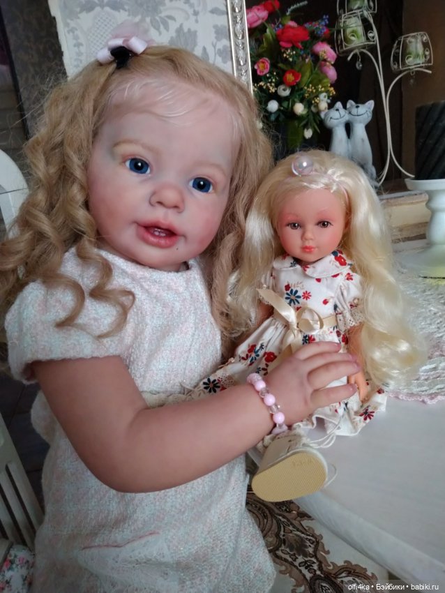 Куклы тоже любят играть. Кукла для куклы