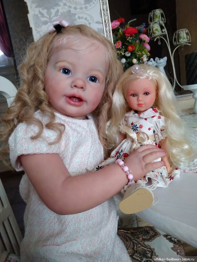 Куклы тоже любят играть. Кукла для куклы