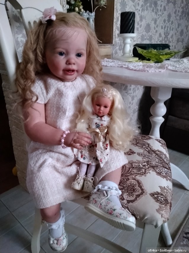 Куклы тоже любят играть. Кукла для куклы