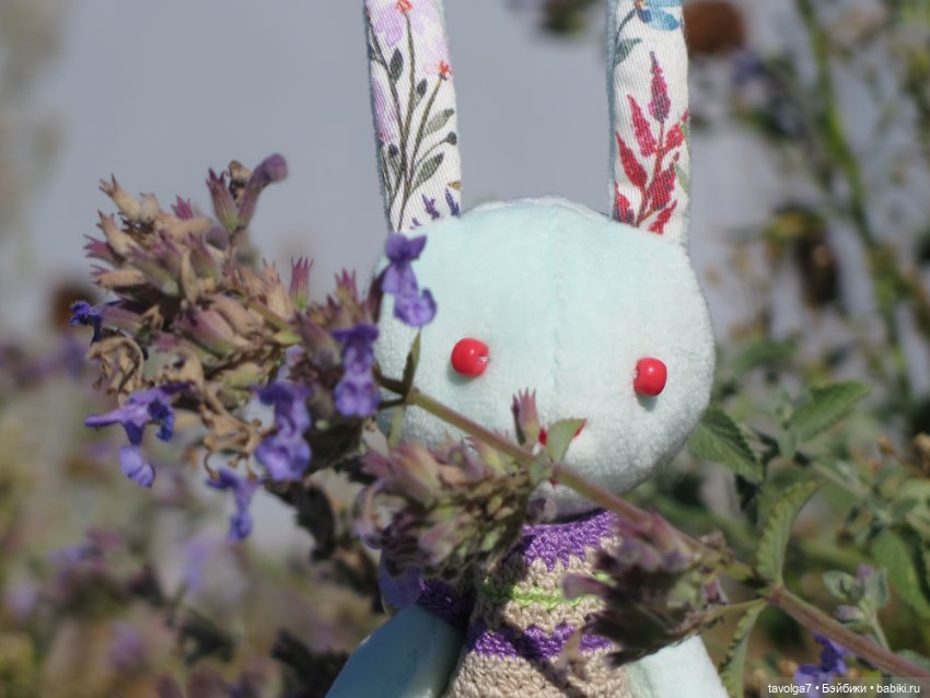 Зайка Мята и сентябрь — Авторские текстильные куклы: Вальдорфские (фото 4)