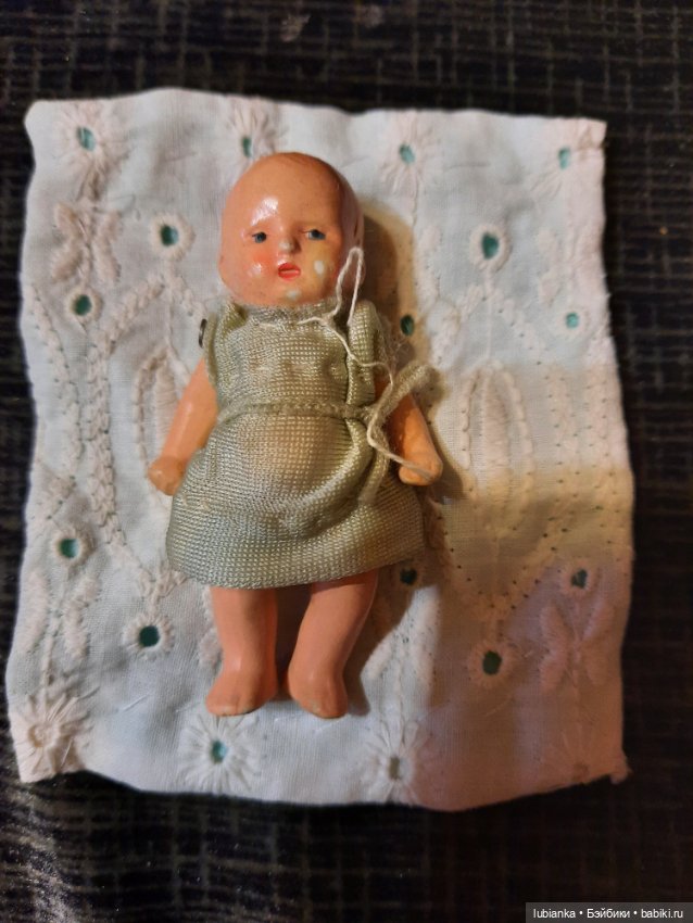 Новичок-малышок-с-ноготок