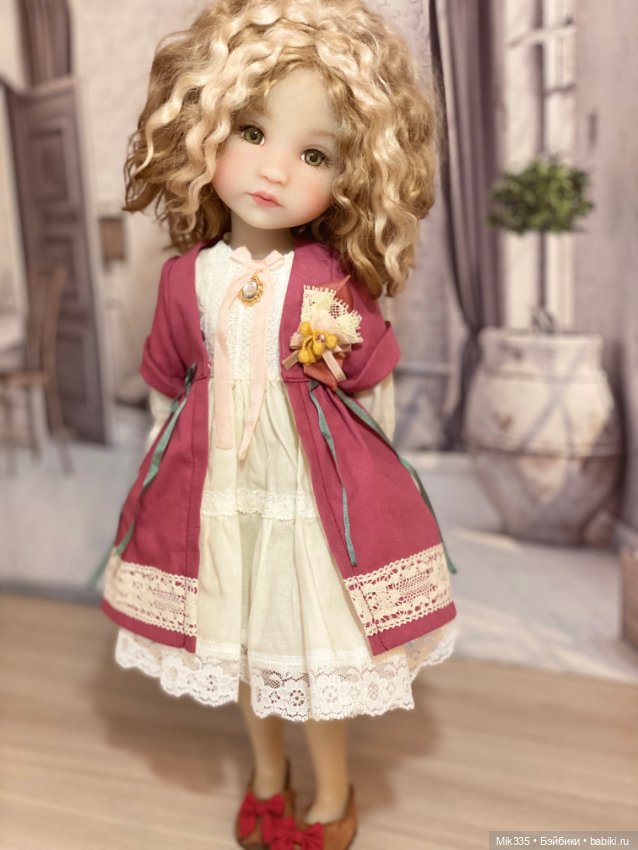 Одевая Ruby Red — Куклы Ruby Red (Руби Ред) Fashion Friends: Siblies (фото 3)