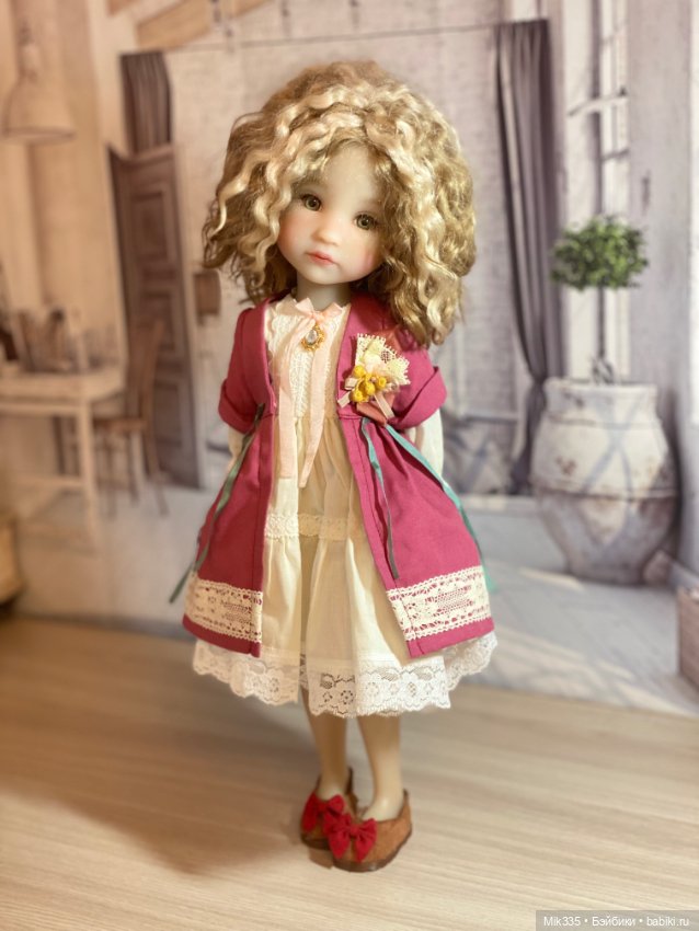 Одевая Ruby Red — Куклы Ruby Red (Руби Ред) Fashion Friends: Siblies