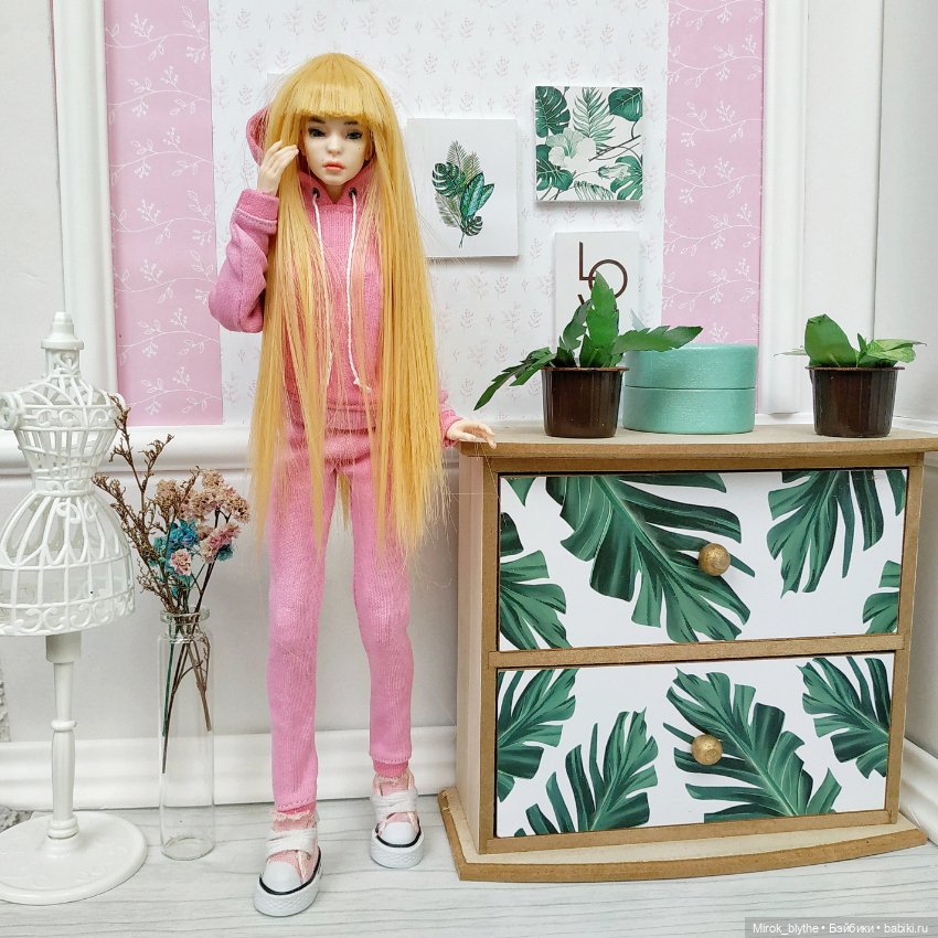 Бжд vs Барби, подружки с общей одеждой (фото 3)