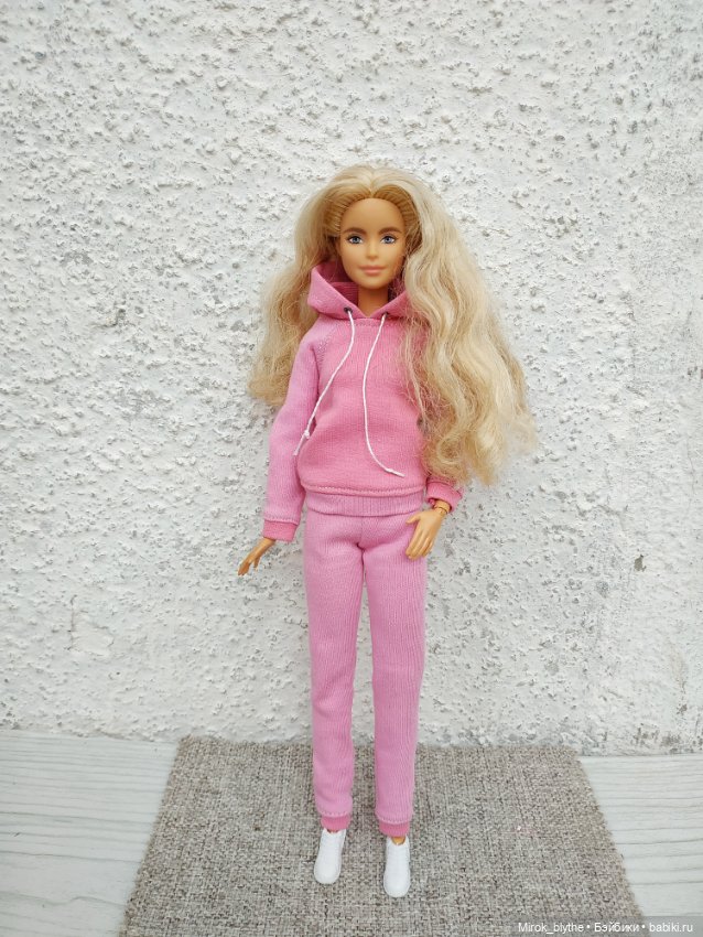 Бжд vs Барби, подружки с общей одеждой (фото 5)