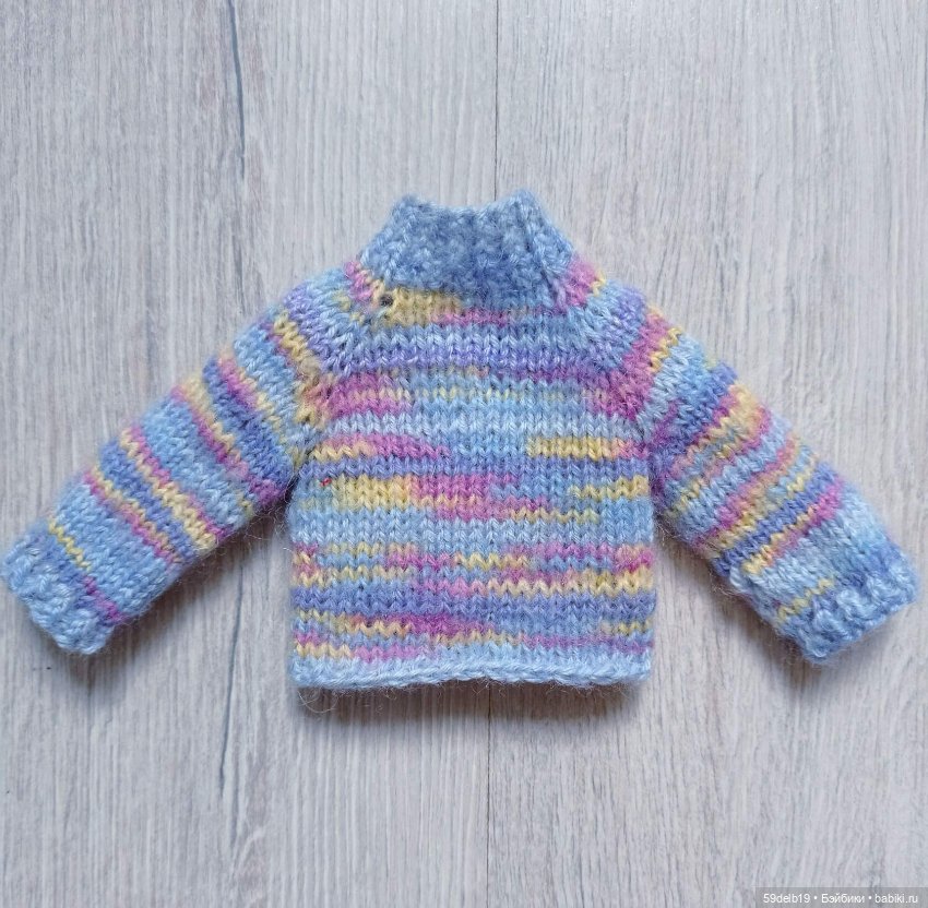 Кукольный гардероб: свитерочки, кофточки