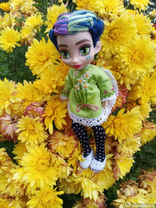 Прогулка по саду — Игровые куклы разных производителей (Разное): редкие бренды