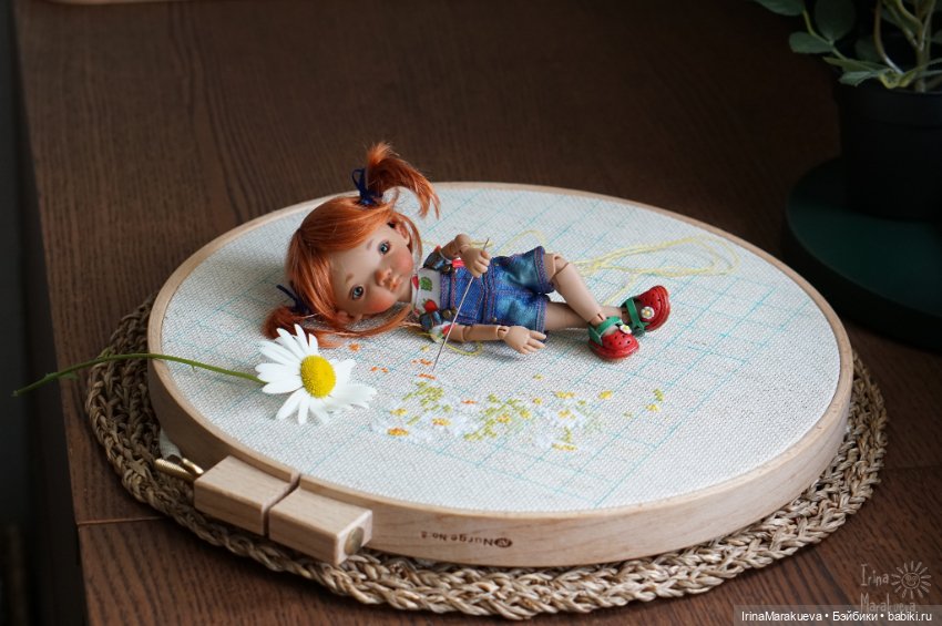 Ромашки спрятались, поникли лютики