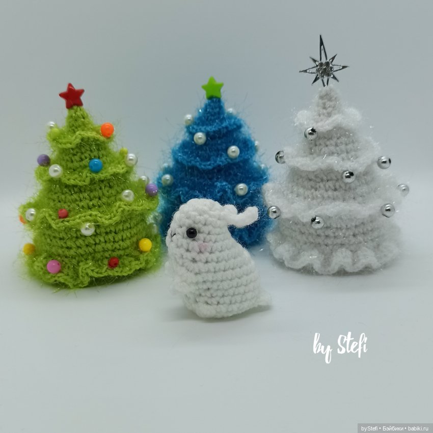 За окошком льёт дождик, а душа требует Нового года. Навязалось