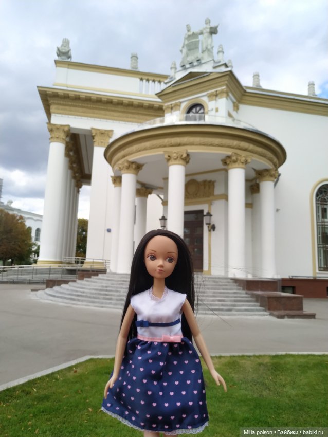 Майла поймала тёплый день осени