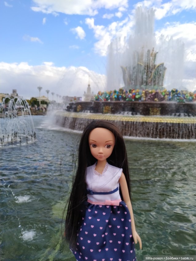 Майла поймала тёплый день осени