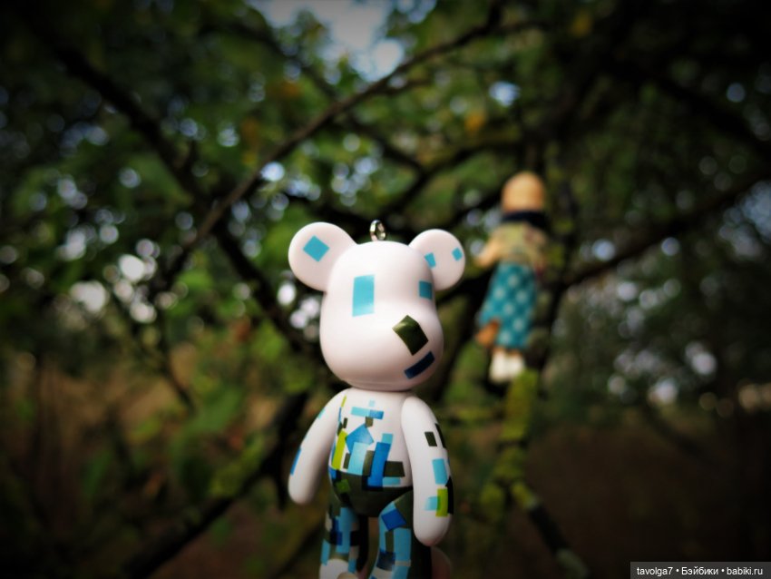 Дюймовочка и ранняя осень в Москве