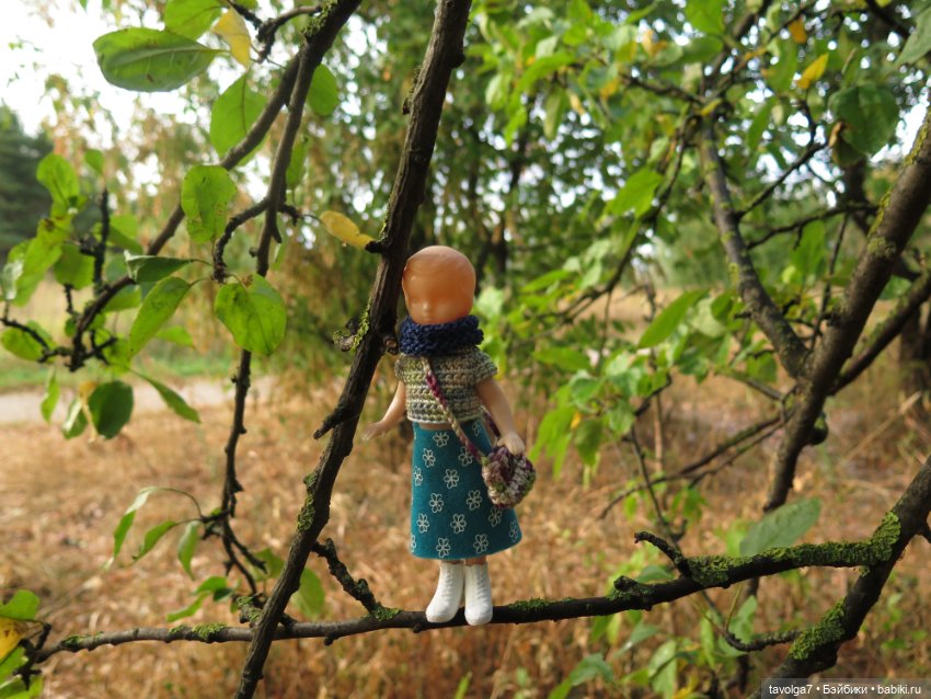 Дюймовочка и ранняя осень в Москве