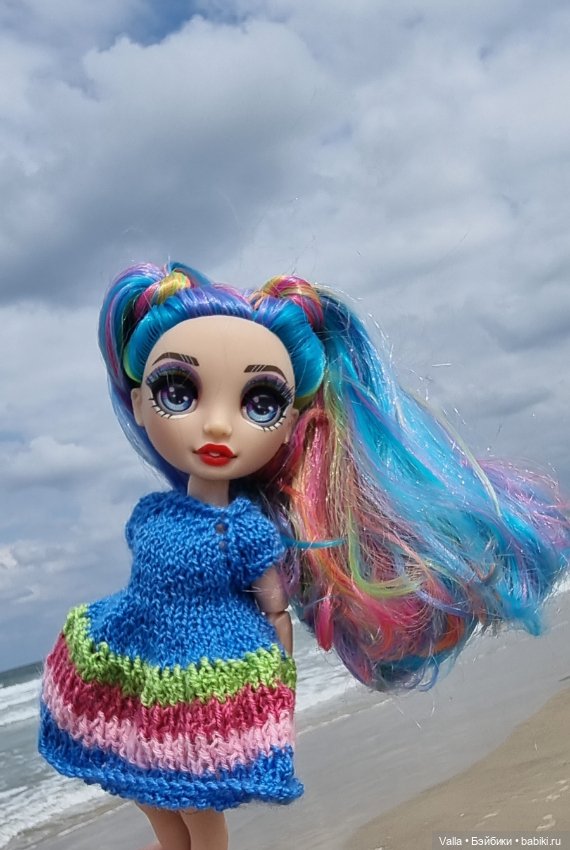 Продолжаем гулять — Куклы Rainbow High (Рейнбоу Хай