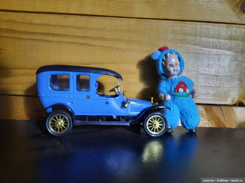 Поиграли в машинки🚘🚖🚔🚒🚙🛻🤗 (фото 5)