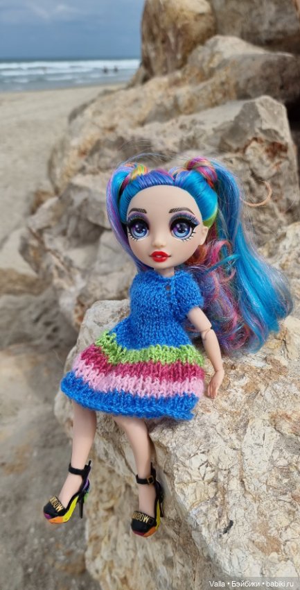 Продолжаем гулять — Куклы Rainbow High (Рейнбоу Хай