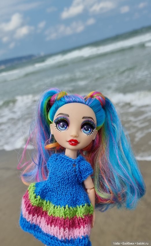 Продолжаем гулять — Куклы Rainbow High (Рейнбоу Хай