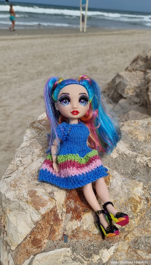 Продолжаем гулять — Куклы Rainbow High (Рейнбоу Хай