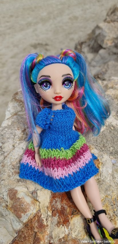 Продолжаем гулять — Куклы Rainbow High (Рейнбоу Хай