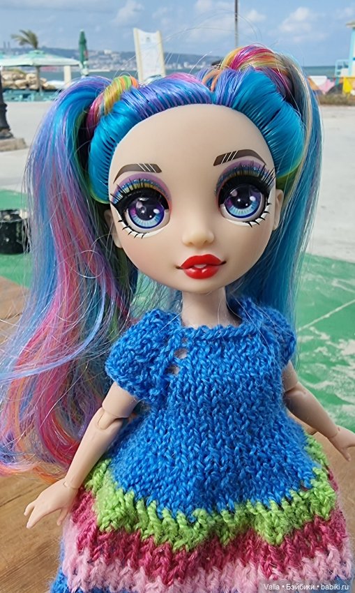 Продолжаем гулять — Куклы Rainbow High (Рейнбоу Хай