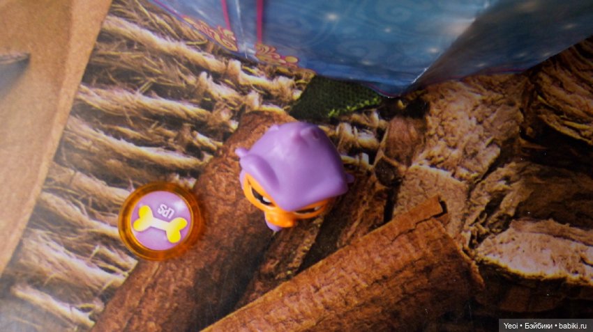 Распаковка милых фигурок Пет Шоп Счастливые питомцы (Littlest Pet Shop). Оригинал Хасборо (Hasbro)